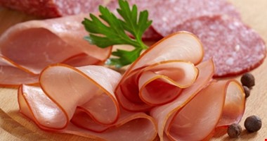Strojně oddělené maso obsahuje zhruba pětina masných výrobků