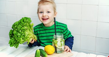 Sladké limonády v dětském jídelníčku: Vsaďte raději na ty domácí