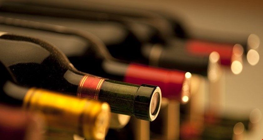 Kontrolám potravinářské inspekce loni nevyhověla třetina vín